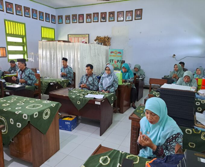 MTsN 10 Blitar Gelar Khotmil Qur'an dalam Rangka HAB Kementerian Agama ke-79