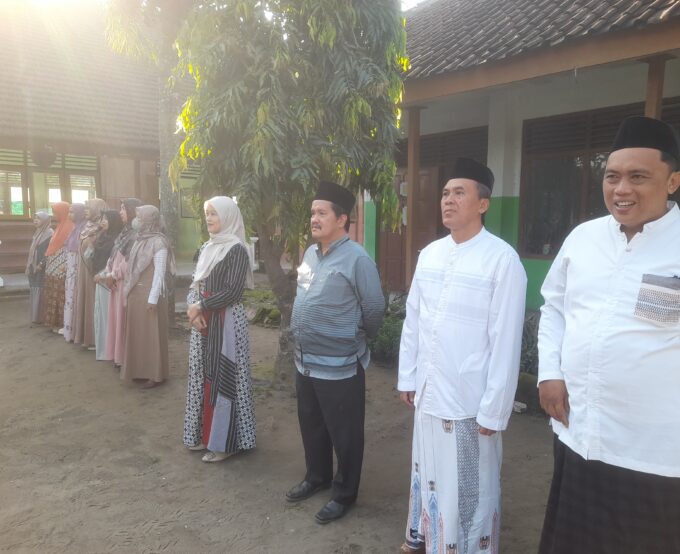 MTsN 10 Blitar Gelar Pembukaan Harlah dengan Meriah