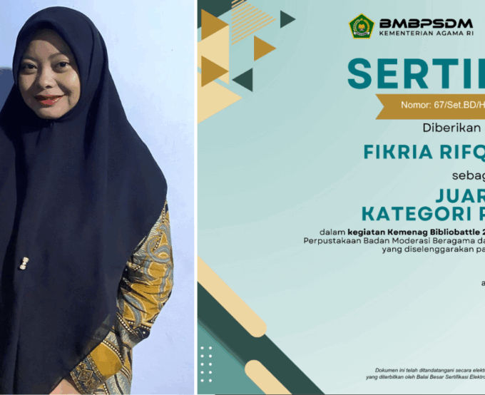 GURU MTsN 10 BLITAR RAIH PENGHARGAAN KATEGORI PENGAJAR DI AJANG BIBLIOBATTLE KEMENAG 2025