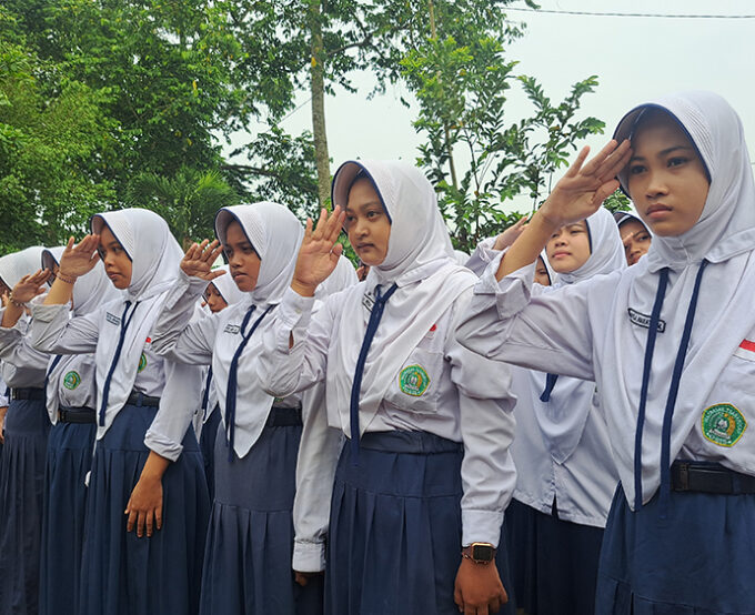 MTsN 10 Blitar Gelar Upacara Bendera Peringatan Hari Sumpah Pemuda