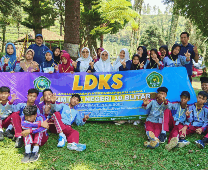 Hari Kedua LDKS OSIM MTsN 10 Blitar Digelar di Agro Wisata Sirah Kencong