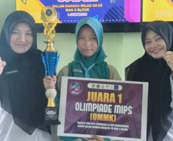 Prestasi Gemilang! Zakia Rahma Zifara Raih Juara 1 Bidang MIPS di OMMK se-Eks Karesidenan Kediri
