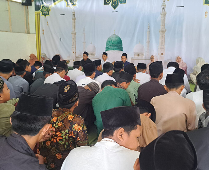 MTsN 10 Blitar Gelar Megengan: Tradisi Menyambut Ramadhan 1447 H dengan Khidmat