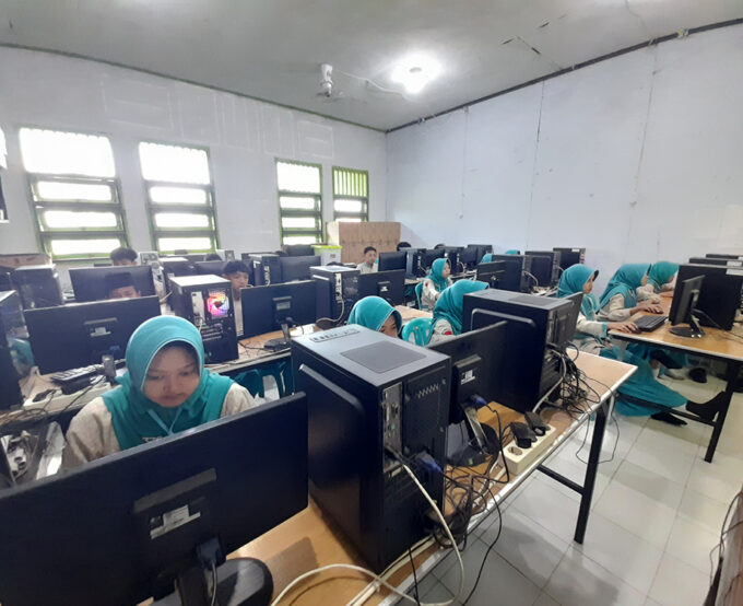 Gladi TKA MTsN 10 Blitar: Langkah Akhir Menuju Hasil Terbaik