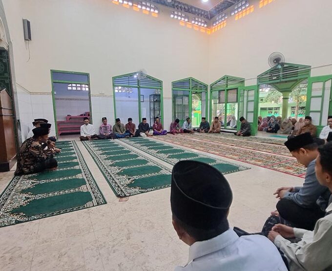 Buka Puasa Bersama MIN 6 Blitar dan MTsN 10 Blitar: Pererat Silaturahmi di Bulan Ramadhan